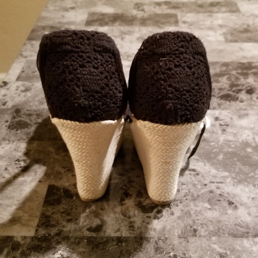 Wedges - Picture 2 of 3